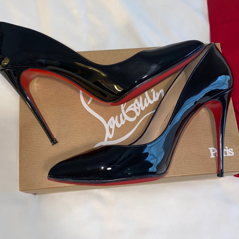 Christian Louboutin So Kate 100 heel